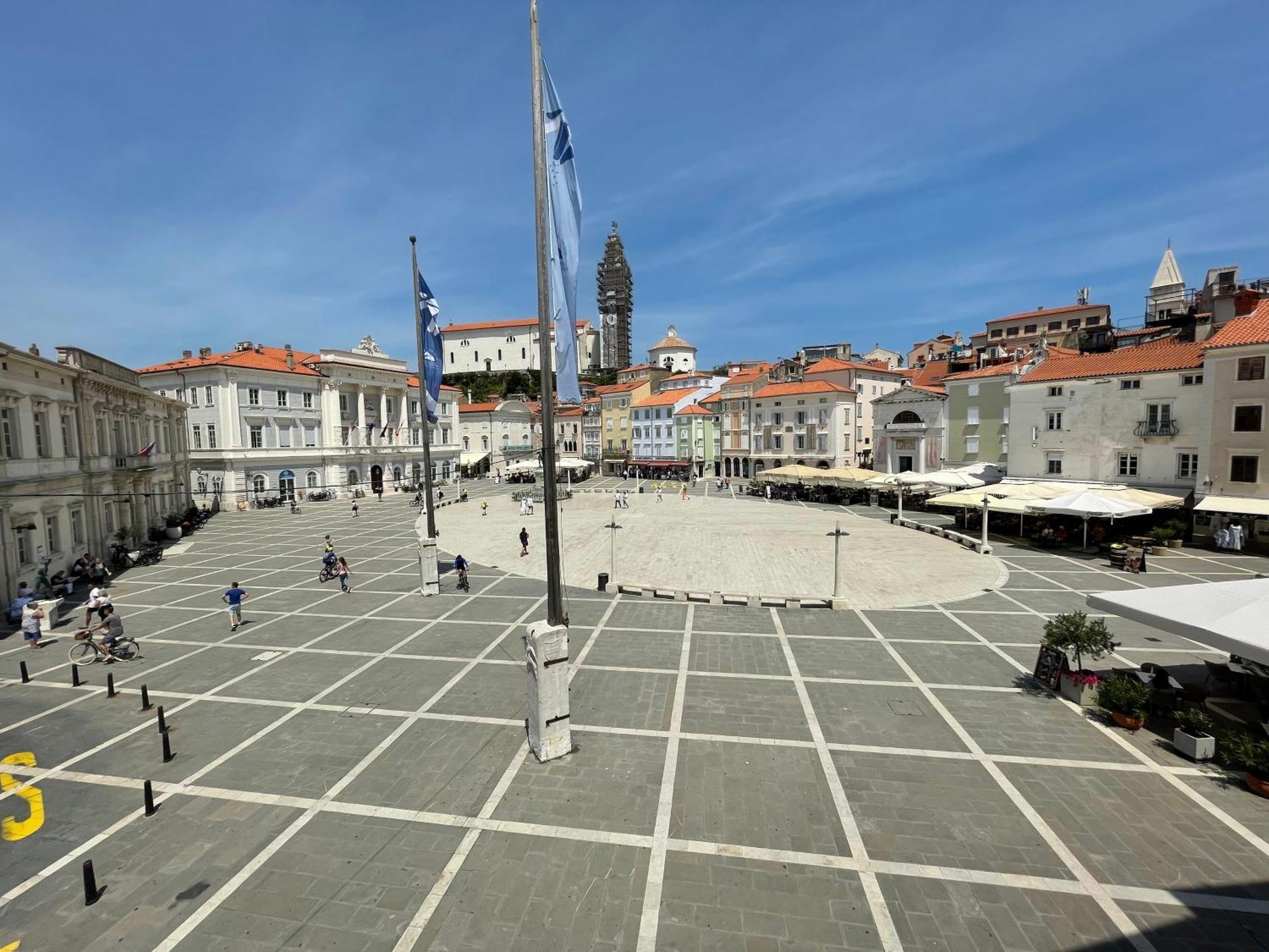 Apartment Tartini Piran Buitenkant foto